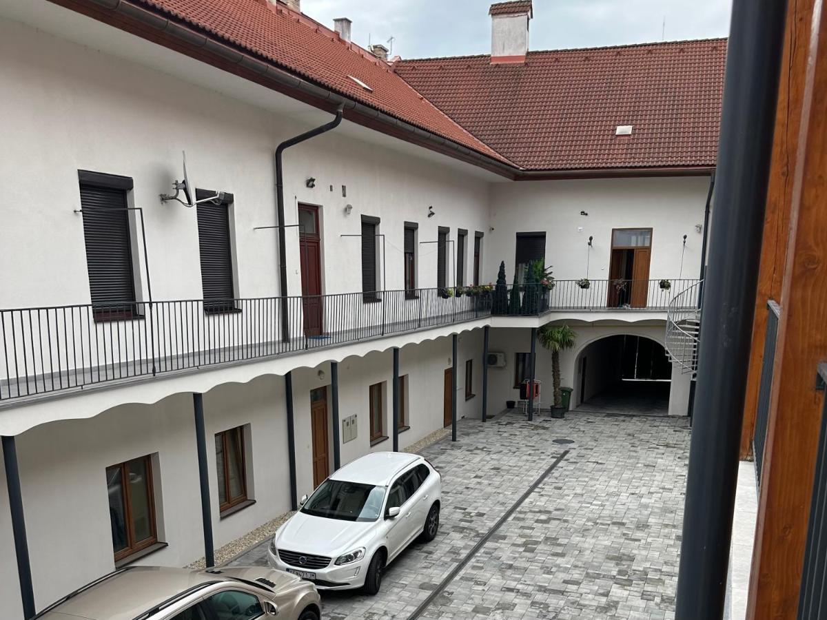 No 21 Apartment I Кошице Экстерьер фото